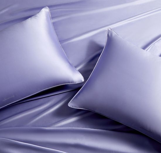 Picture of Silk Pillowcase (Natural Lavender Essential Oil Infused) 2 Pack