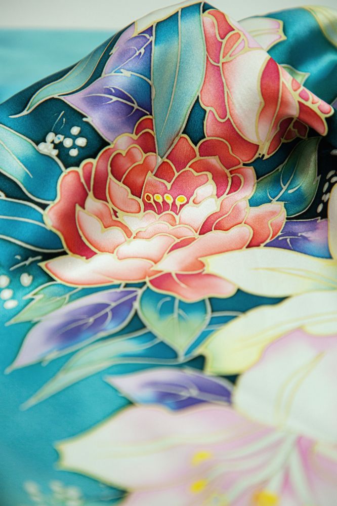Picture of Hand-Painted Silk Satin Brushed Shawl